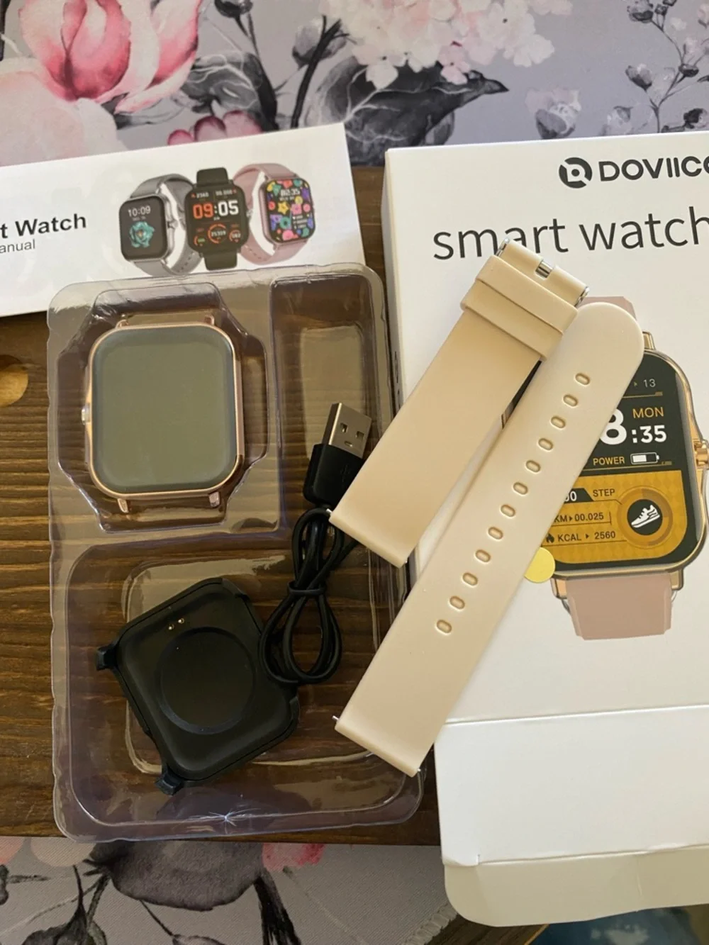 Doviico Smart Watch - Rose Gold Face with Blush Band - New in box